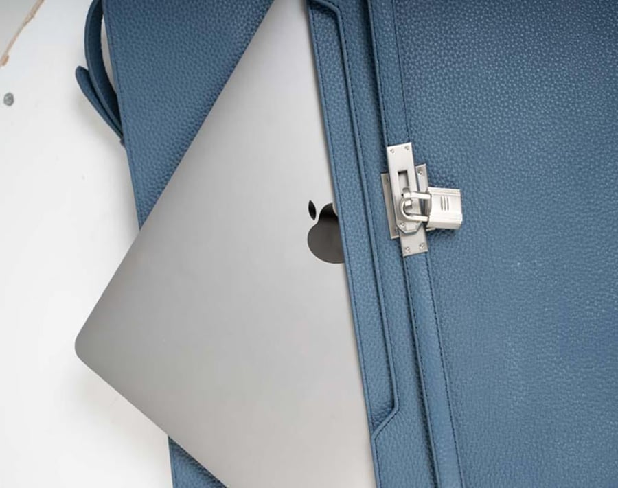 حقيبة لاب توب ازرق 14 inch
