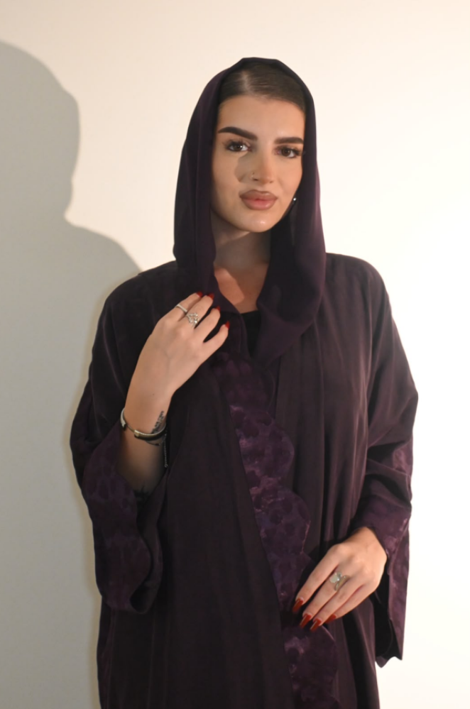 عباية حرير مغسول مشجر بنفسجي