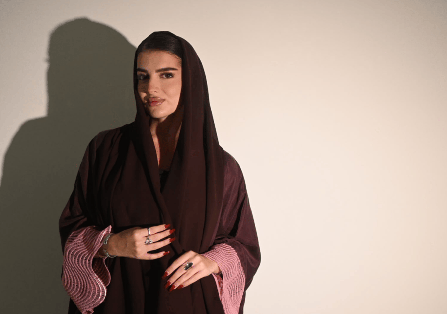 طقم عباية مع تنورة عودي