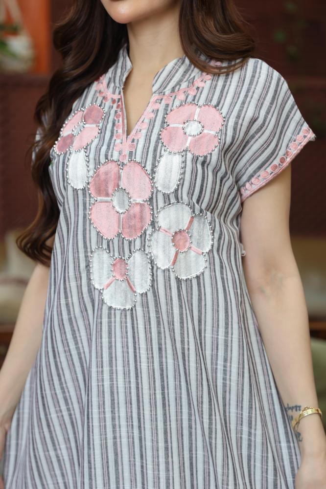 Striped Jalabiya with Hand Embroidery and Short Sleeves