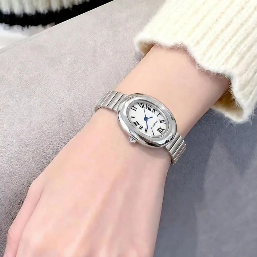 ساعة نسائية