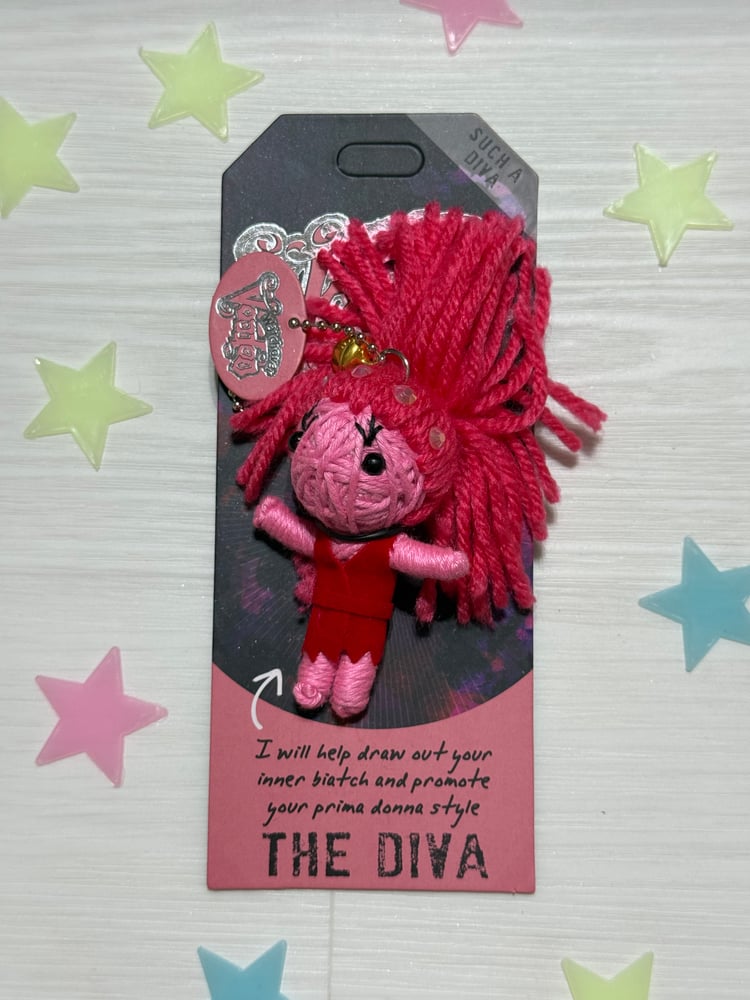 دمية واتش أوفر فودو - النجمة المتألقة || WATCHOVER VOODOO - The Diva
