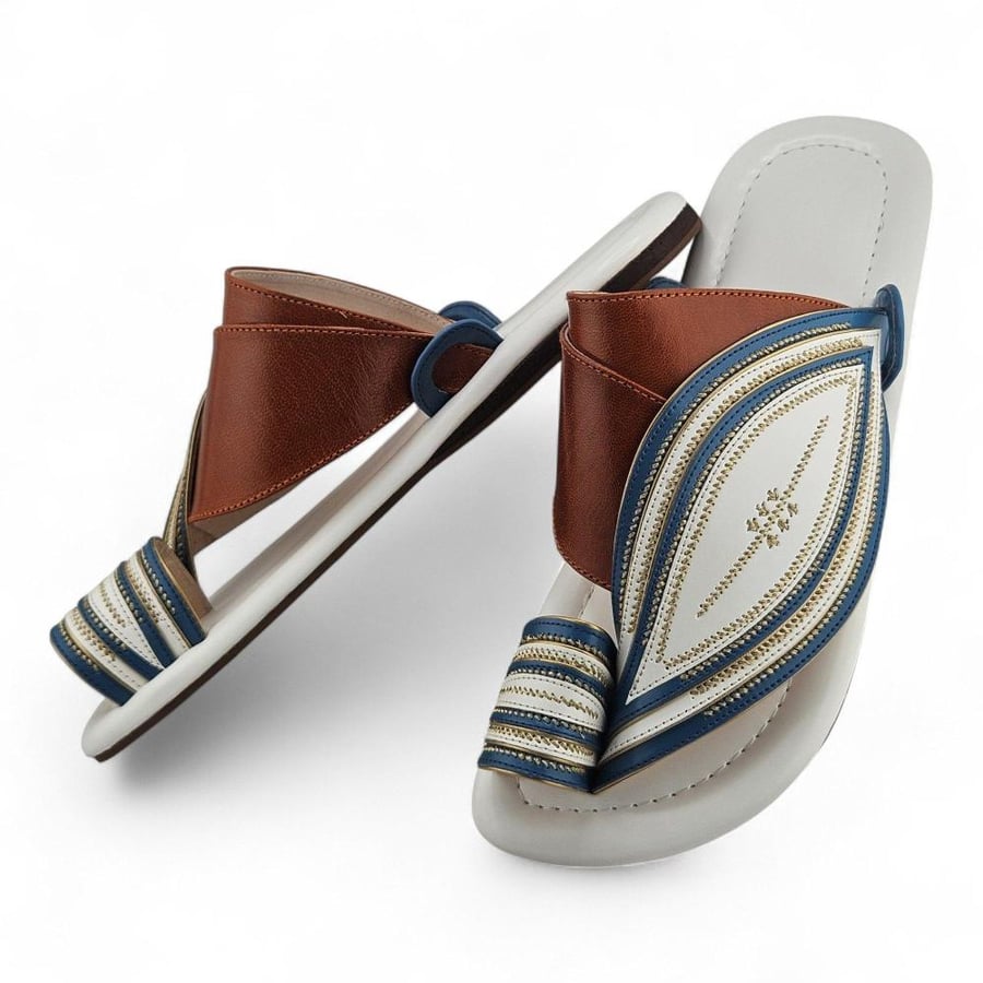 Al Fanoos Handcrafted Heritage Arabic Sandals for Men - Tufni Sky Blue - Style 836