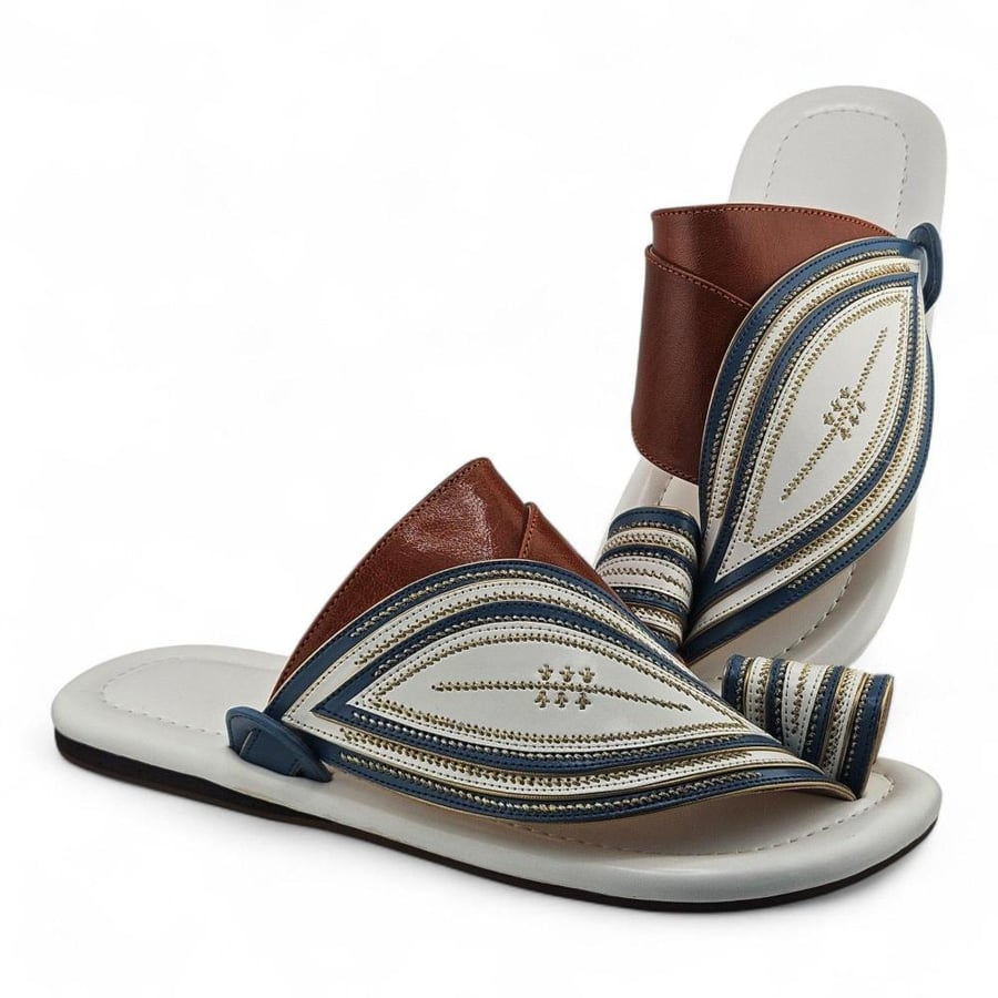 Al Fanoos Handcrafted Heritage Arabic Sandals for Men - Tufni Sky Blue - Style 836