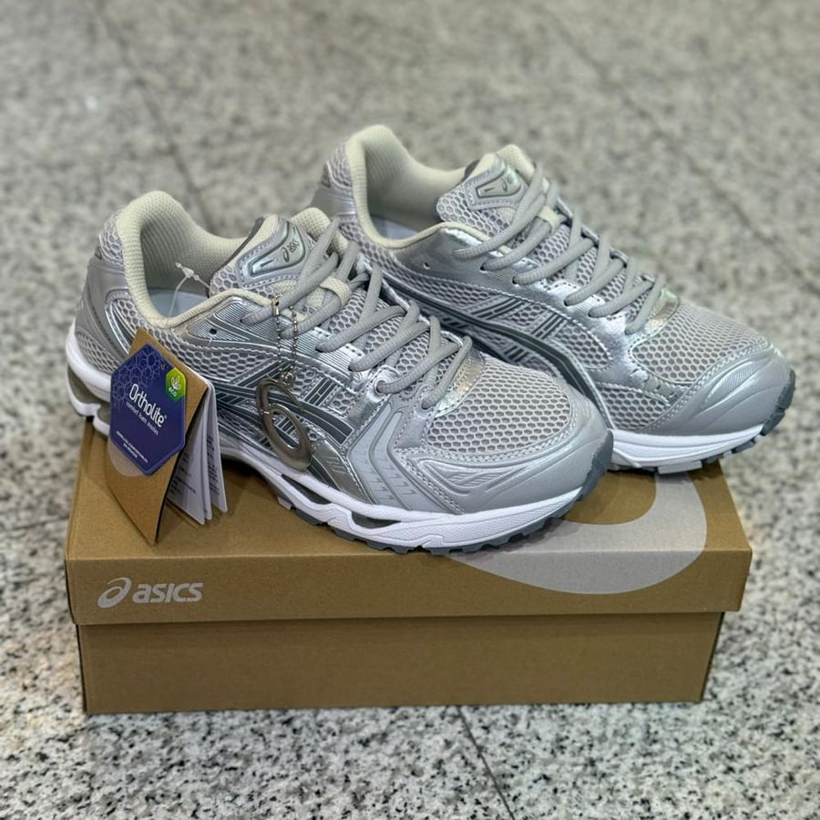 Asics Gel-Kayano 14