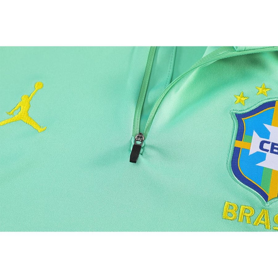 سويتر وبنطلون منتخب البرازيل 2026