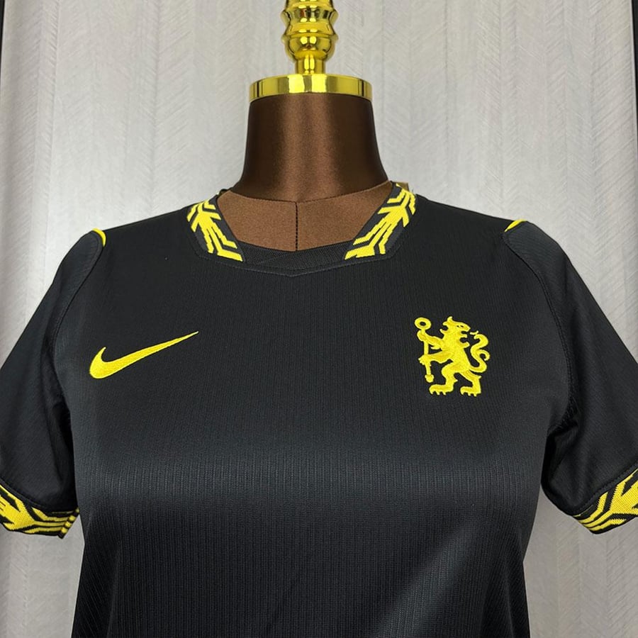تيشيرت تشيلسي نسائي 27\26