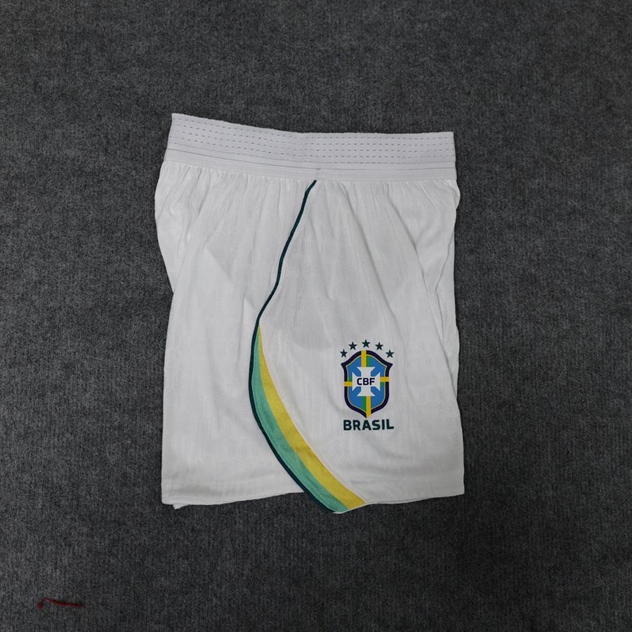 شورت منتخب البرازيل 2026