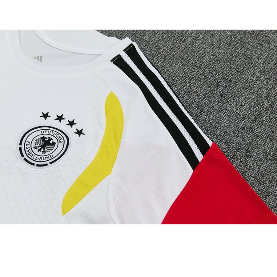 طقم تدريب منتخب المانيا 2026