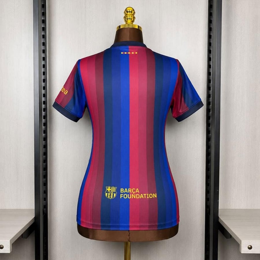 تيشيرت برشلونه نسائي 27\26