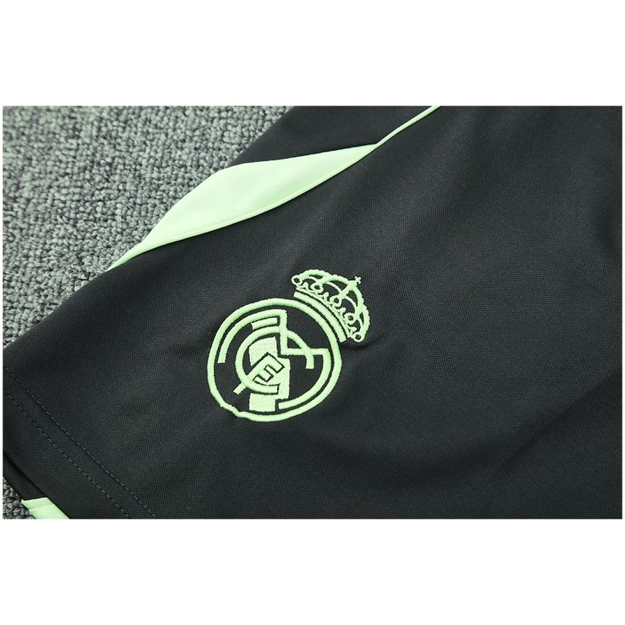 طقم تدريب ريال مدريد 25/26