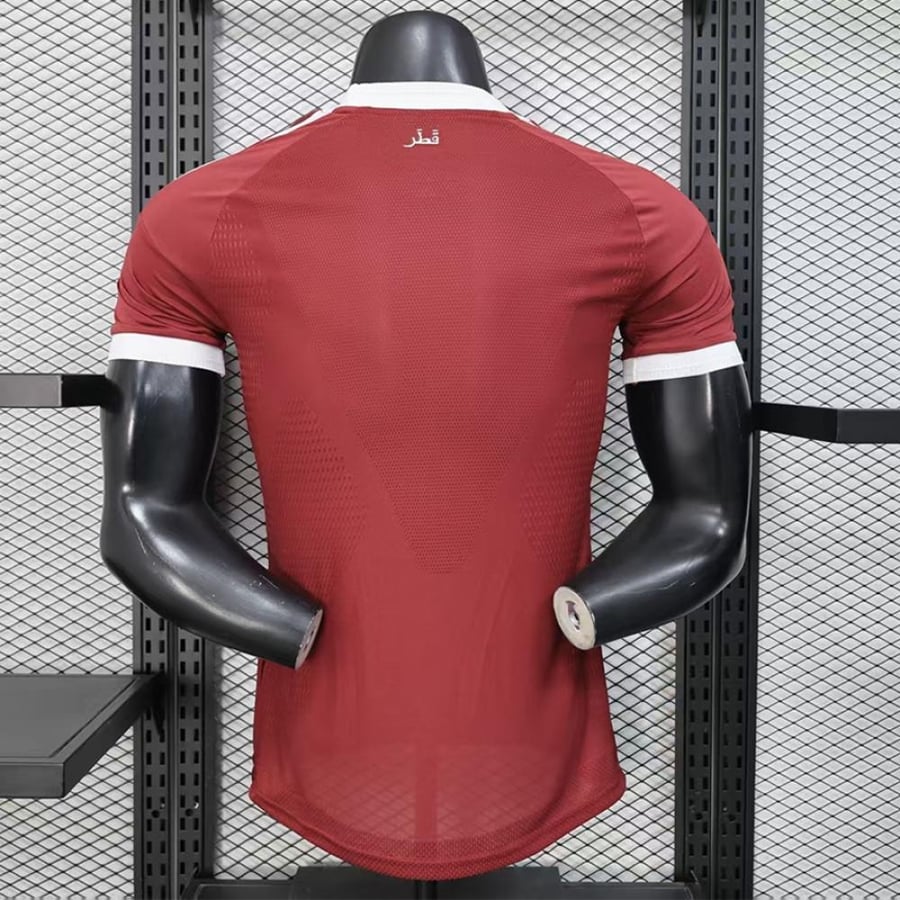 تيشيرت منتخب قطر الأساسي 2026