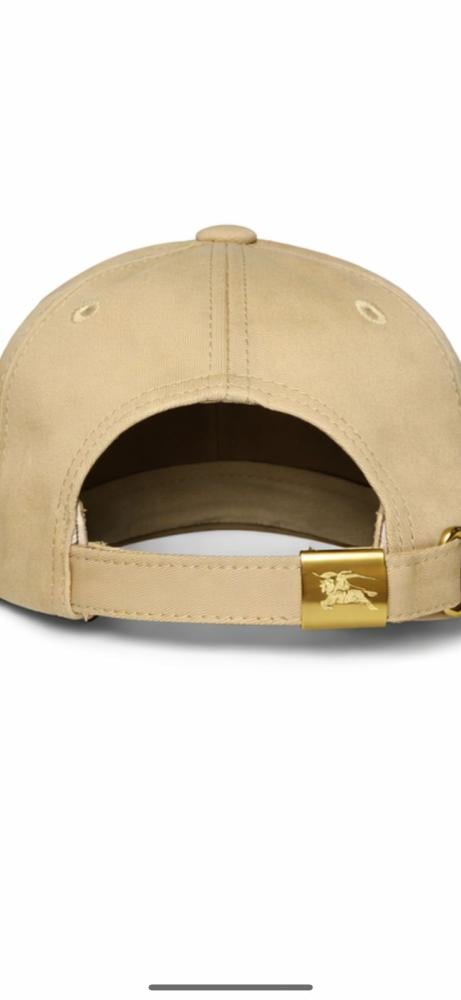 Burberry TB Embroidered Cap