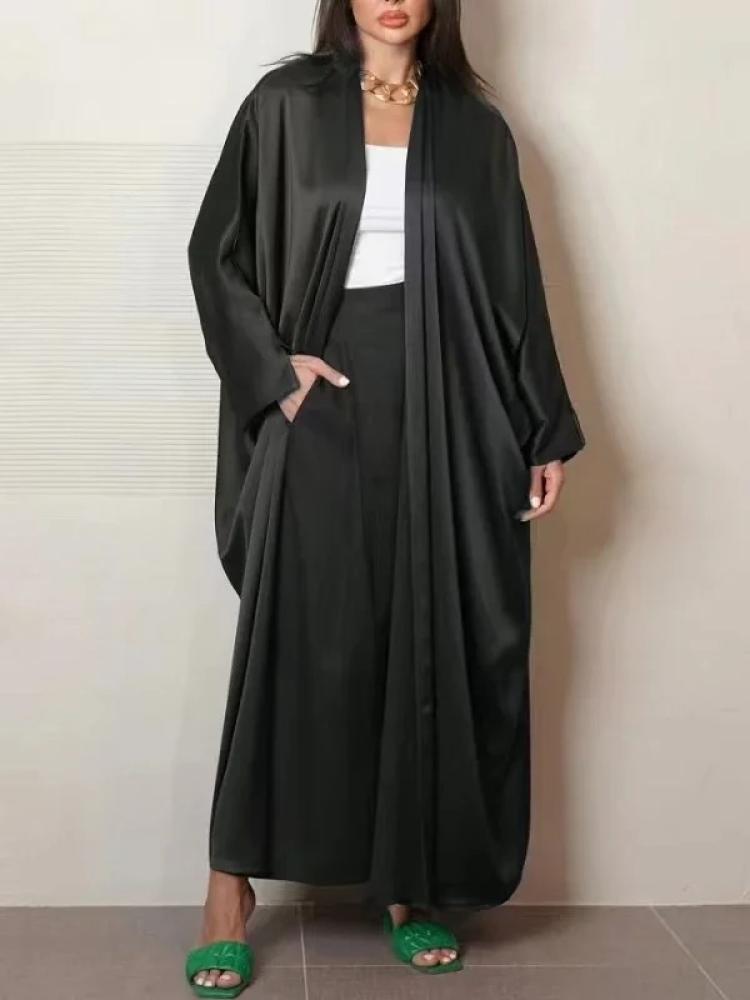 عباية إسلامية ماكسي سوداء طويلة بتصميم واسع مفتوح من الأمام