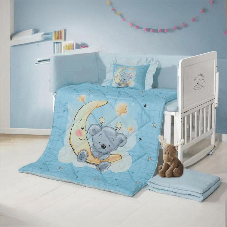 Baby bedspread with barriers for summer