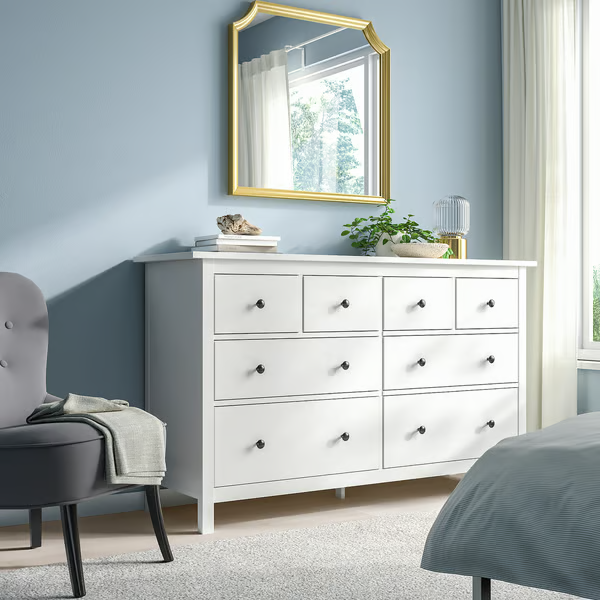 White 8-drawer wardrobe - with luxurious classic design