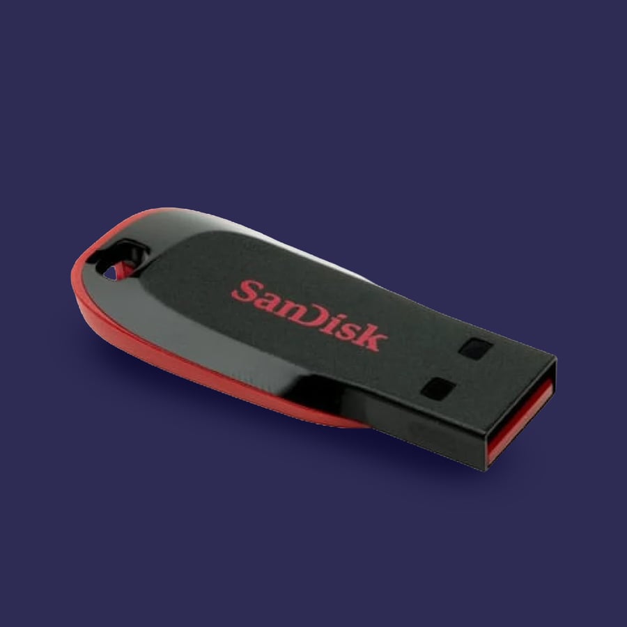 فلاش ميموري قمرة للمعلمين – ذاكرة USB لعرض الدروس والملفات