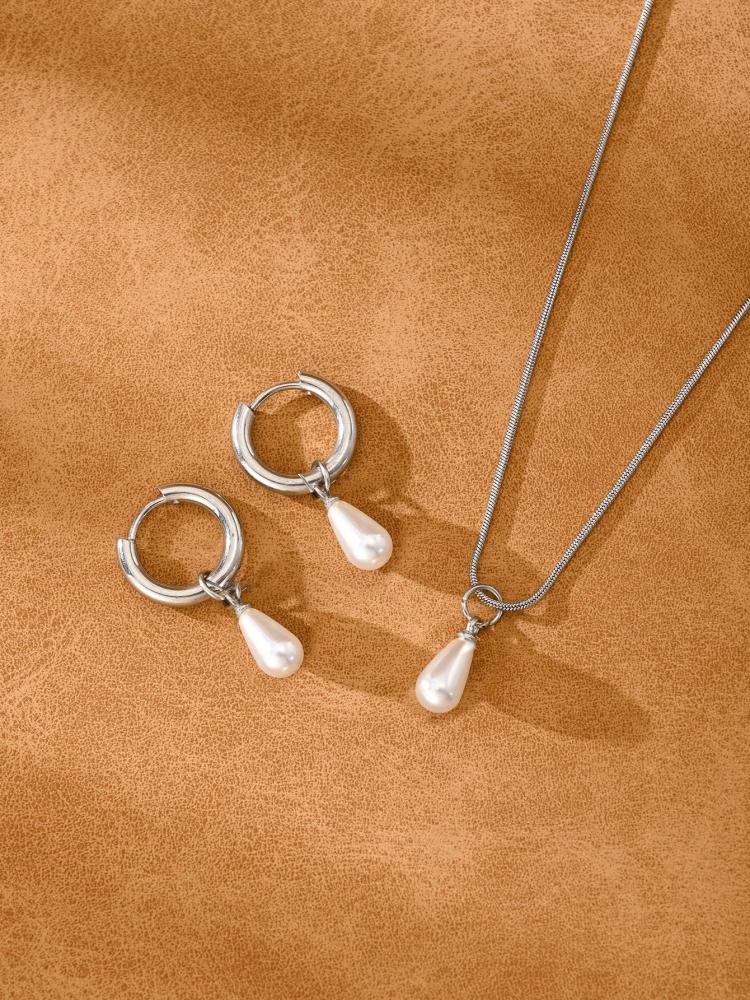 طقم فضي