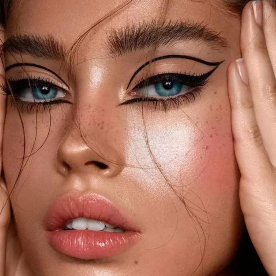 كحل لاش برنسيس ضد الماء من ايسنس