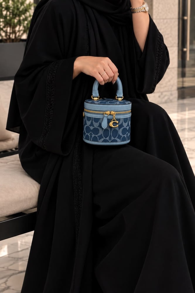 شنطة كوتش فانتي بلو