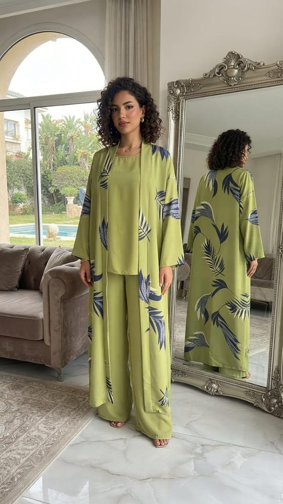 عباية نسائية
