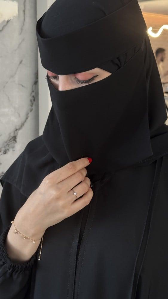 نقاب مطاط قصير
