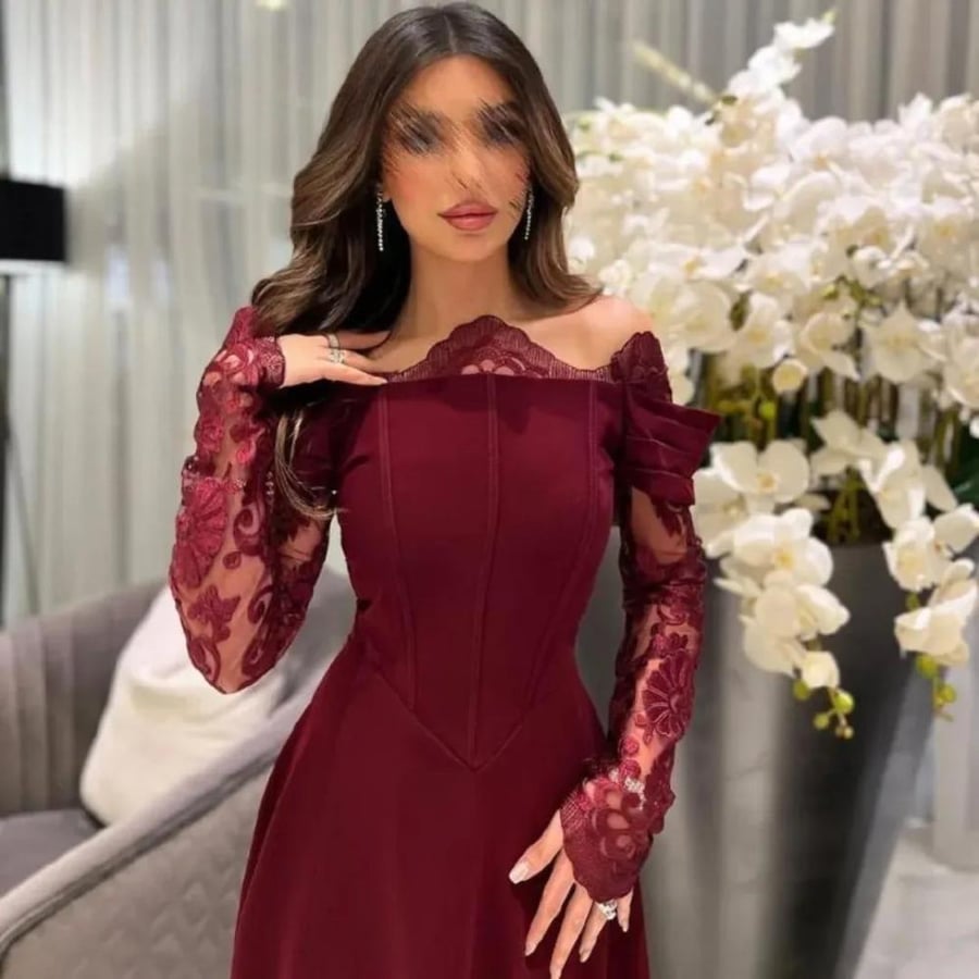 فستان عنابي انيق