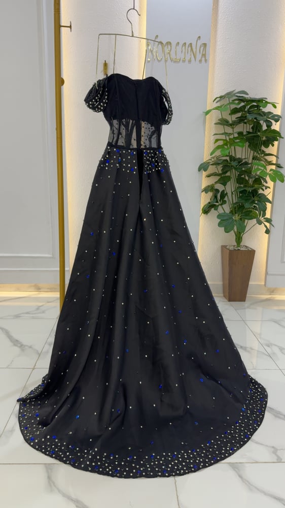 فستان سهرة أسود Black Evening Dress باربي ميكادو تطريز ثقيل فاخر