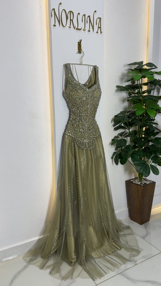 فستان سهرات ملكي Royal Crystal Evening Dress Handmade Premium Look