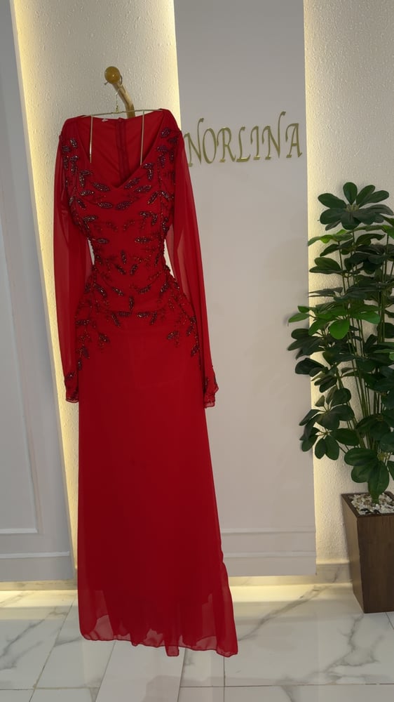 Red Chiffon Maxi Dress فستان شيفون احمر بتطريز اوراق انيق لاطلالة سهرة