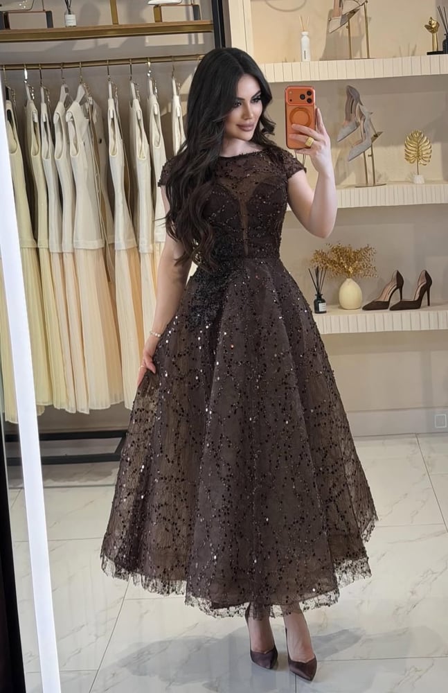 فستان سهره بني فاخر بتصميم انيق Elegant brown evening dress