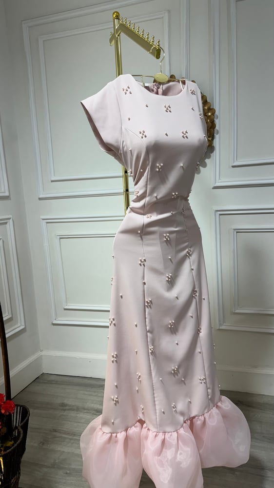 Dress with pearls