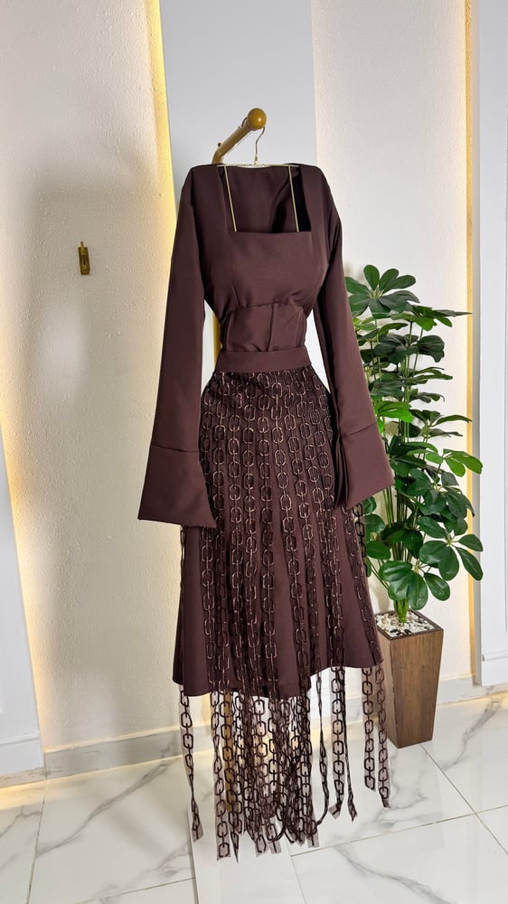 فستان بني elegant dress باربي fabric تصميم عصري للسهرات الراقية