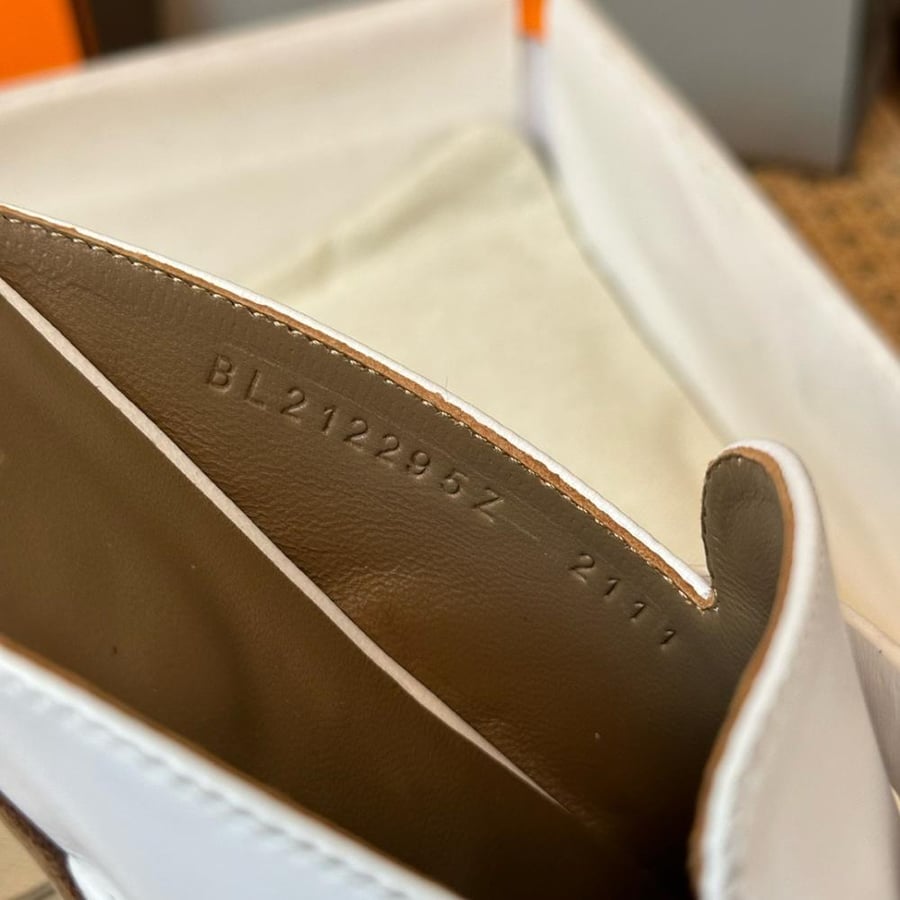 ايرمز Kelly flat