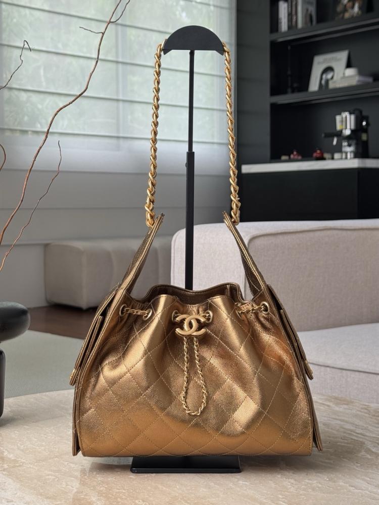 شانيل Hobo 25c small