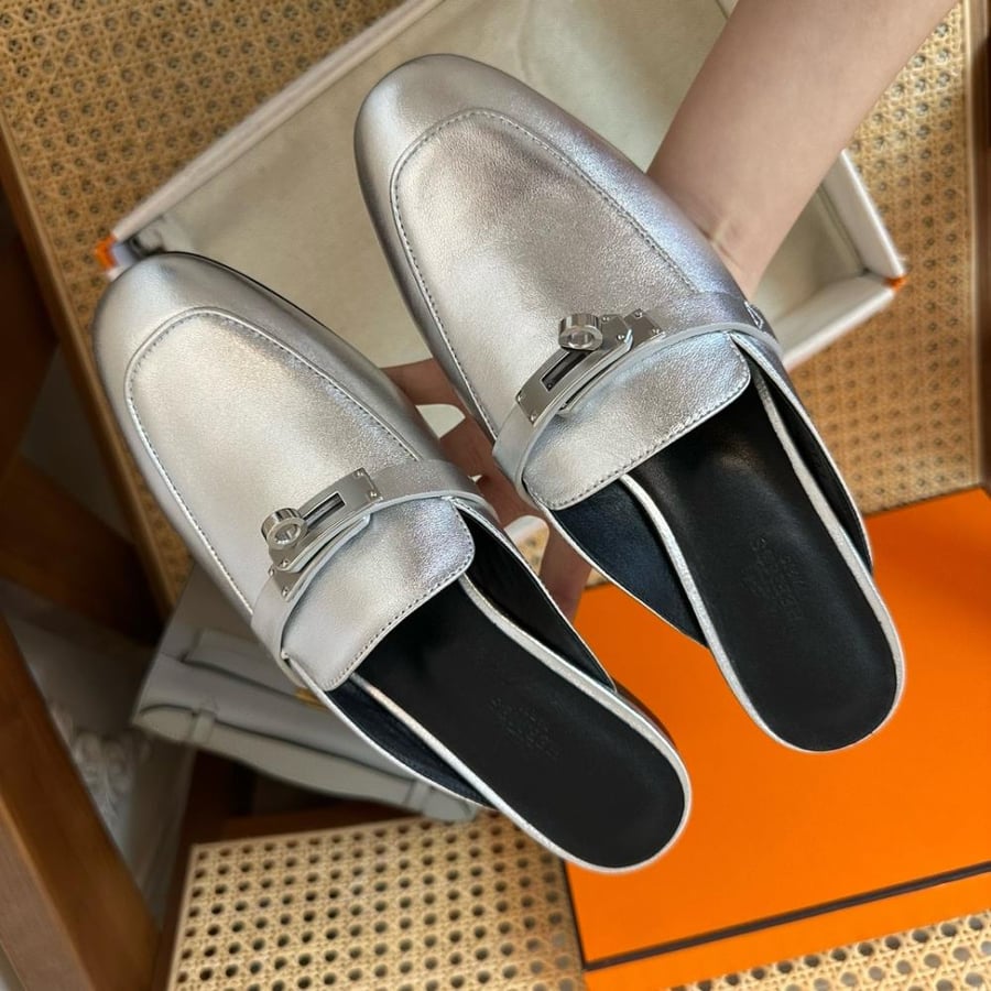 ايرمز Kelly flat