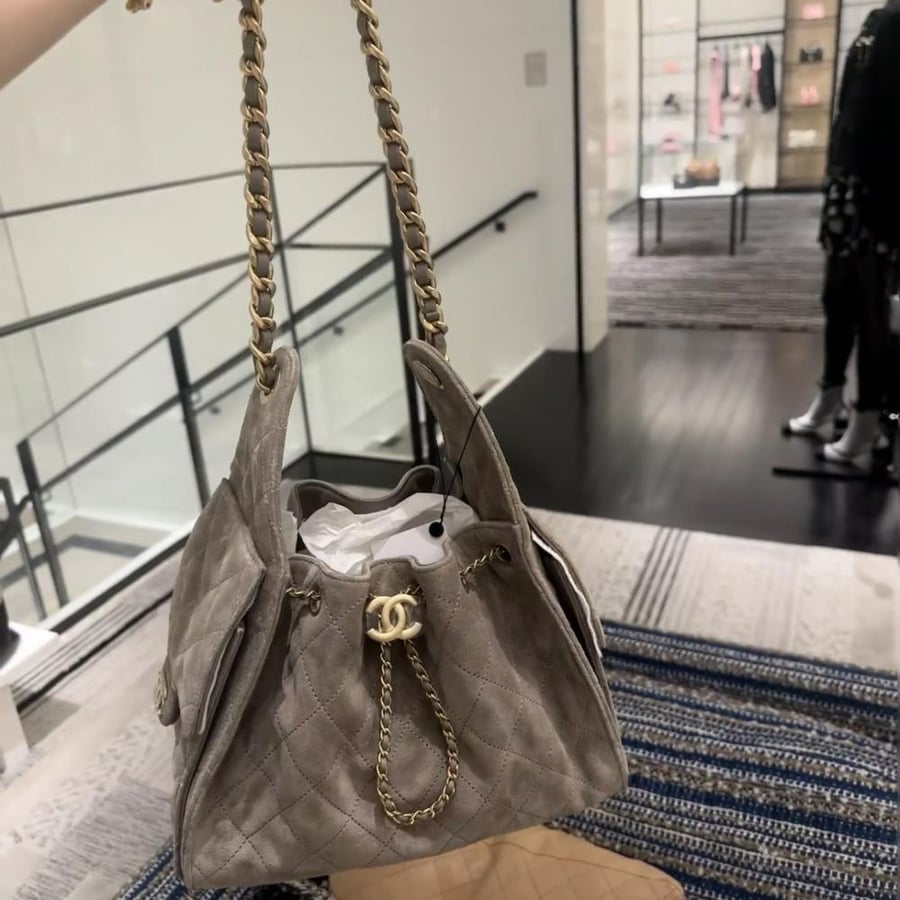 شانيل Hobo 25c small