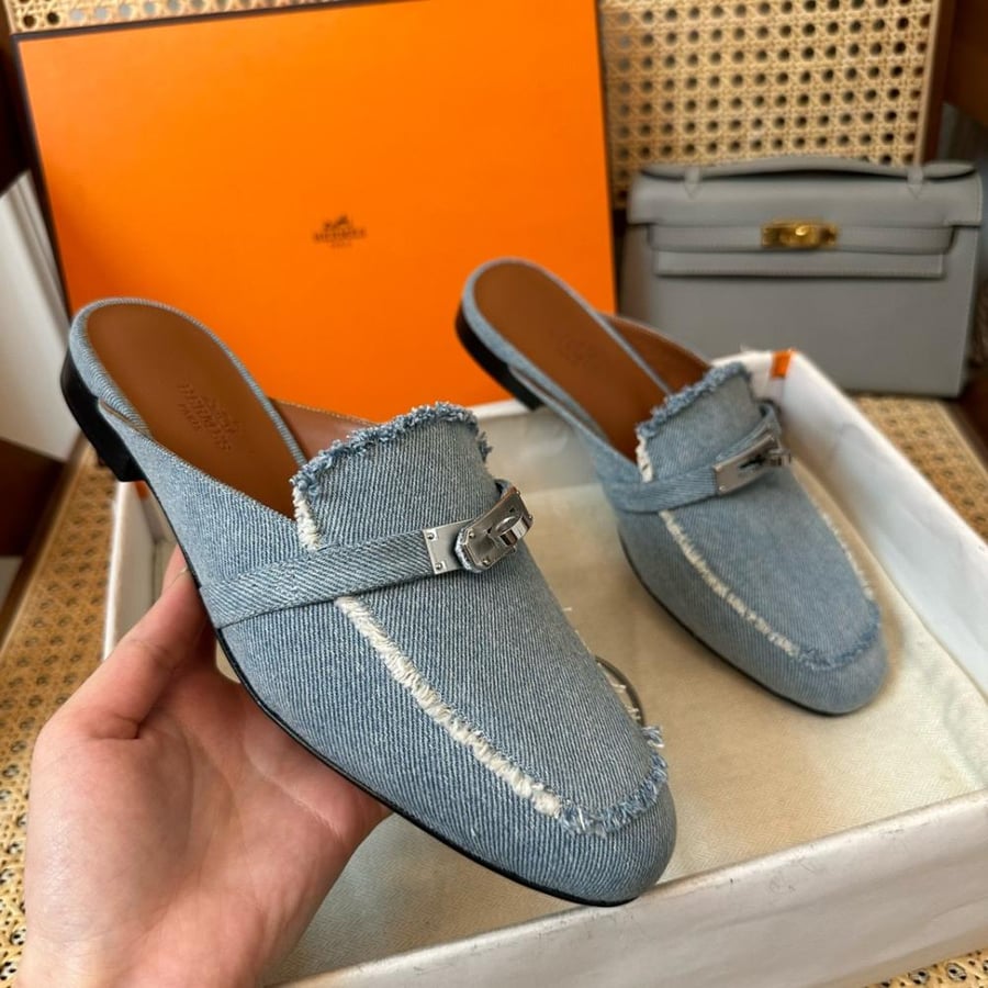 ايرمز Kelly flat