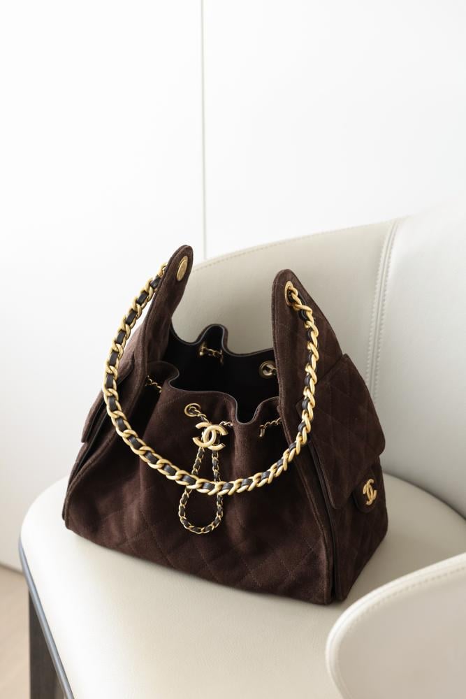 شانيل Hobo 25c small