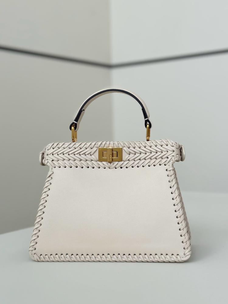 فندي Peekaboo mini