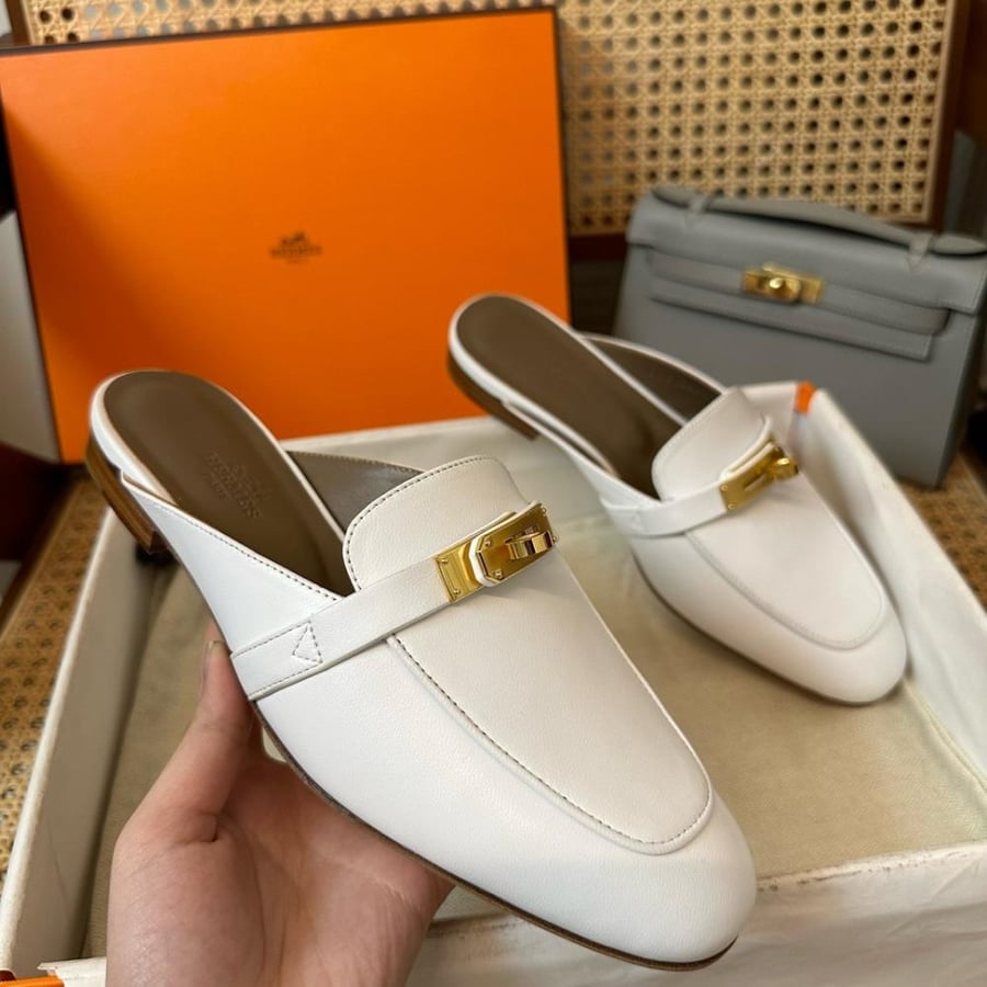 ايرمز Kelly flat