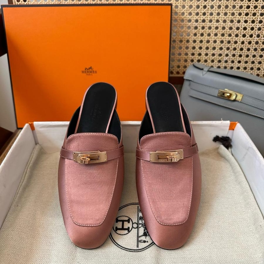 ايرمز Kelly flat
