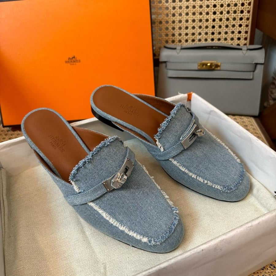 ايرمز Kelly flat