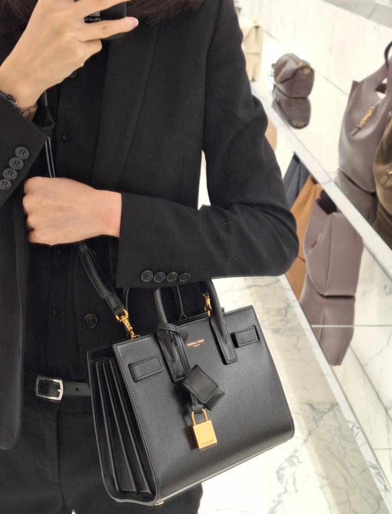 سان لوران Sac de jour nano
