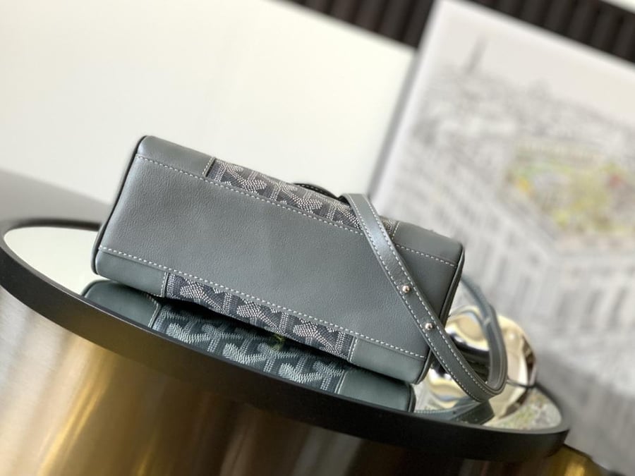 قويارد Saigon Mini