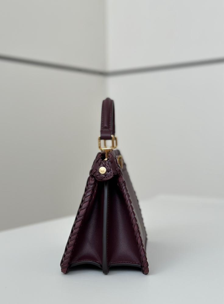 فندي Peekaboo mini