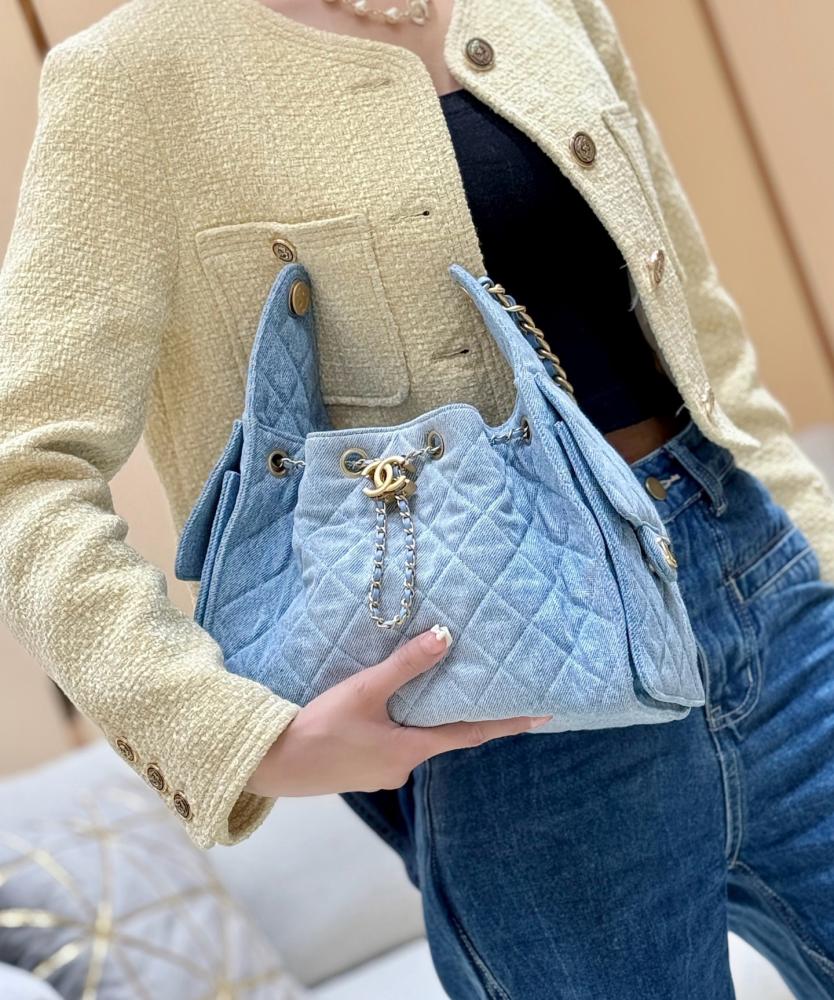 شانيل Hobo 25c small