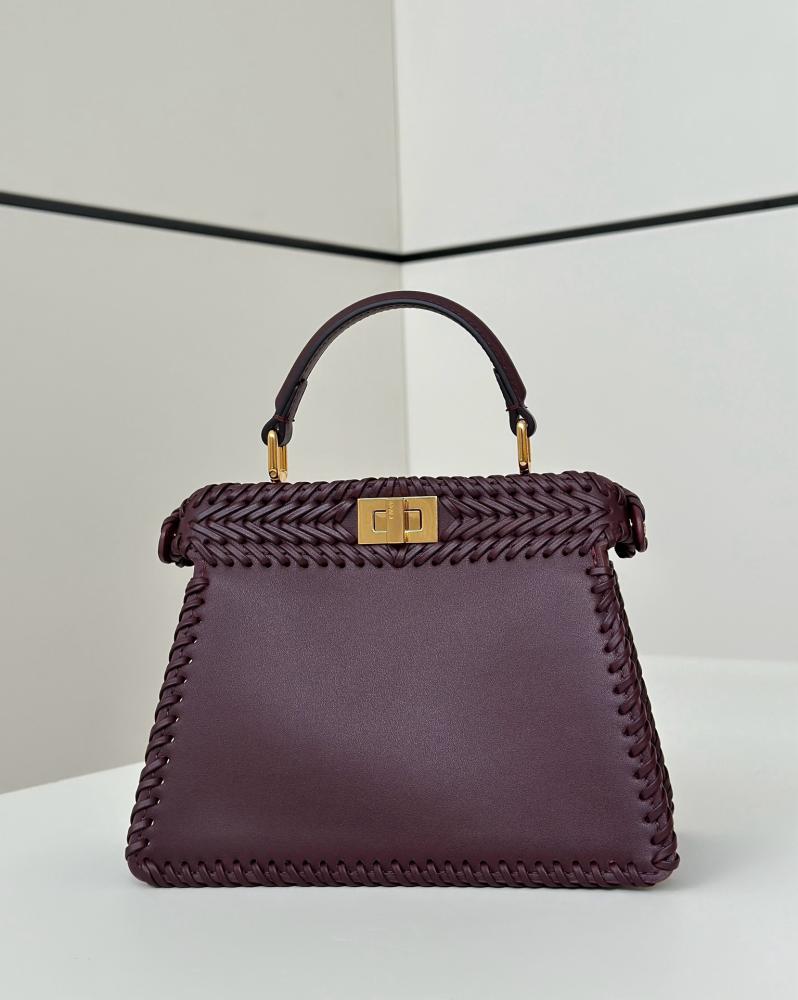 فندي Peekaboo mini