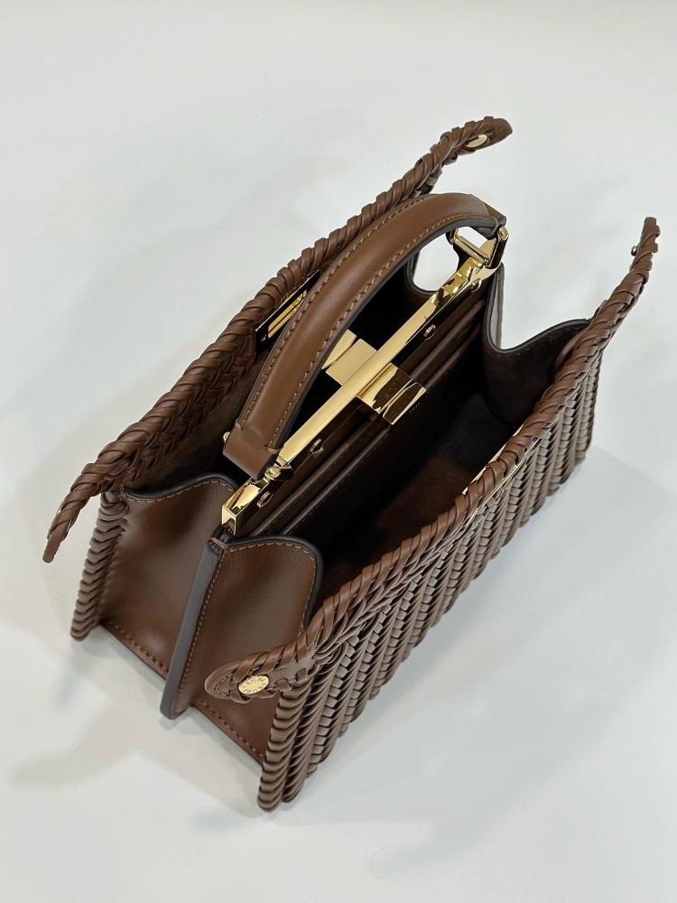 فندي Peekaboo mini
