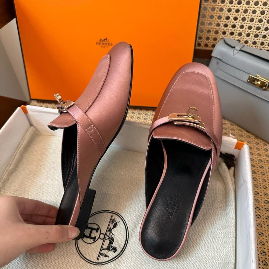 ايرمز Kelly flat